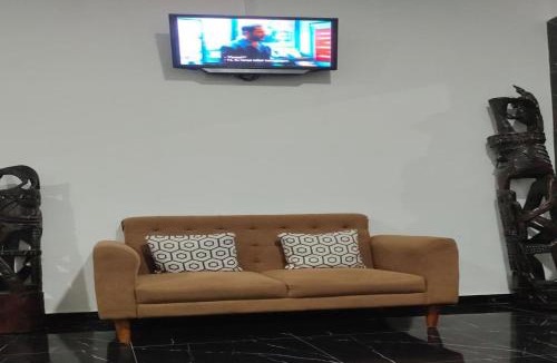 Timika House | Homestay Cartensz