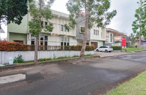 Parongpong House | RedDoorz near Lembang Park & Zoo 2
