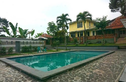 Bogor Hotel | Cunang Hill Hotel & Resort