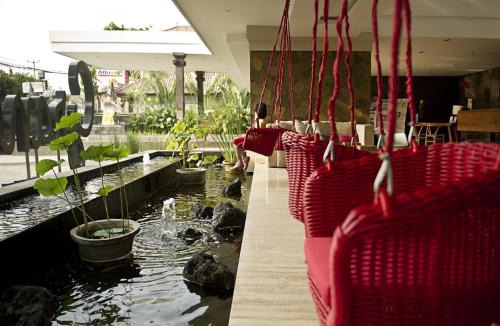 Raya Kuta Hotel | Grand Zuri Kuta Bali
