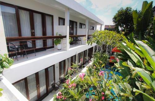 Raya Kuta Hotel | The Pavilion Hotel Kuta