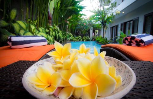 Raya Kuta Hotel | The Pavilion Hotel Kuta