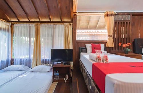 Parongpong House | RedDoorz near Farmhouse Lembang