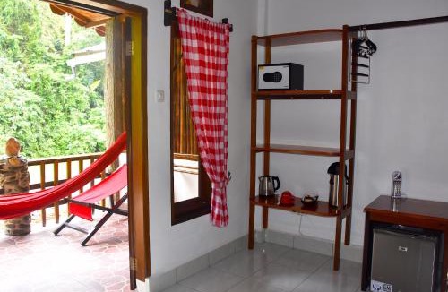Bukit Lawang Hotel | The Hangout@ EcoTravel