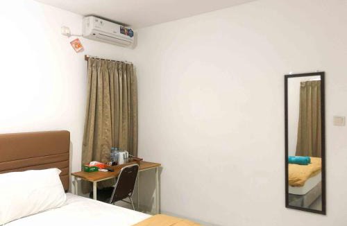 Dinoyo Hotel | Sofia Residence Syariah Mitra RedDoorz