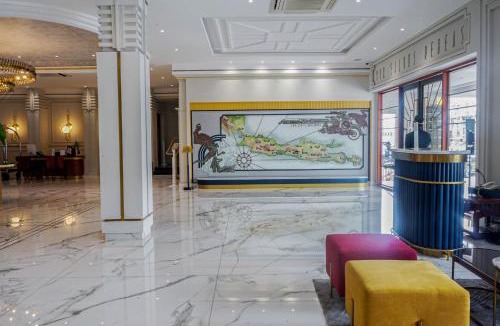 Astana Anyar Hotel | Hotel Savoy Homann