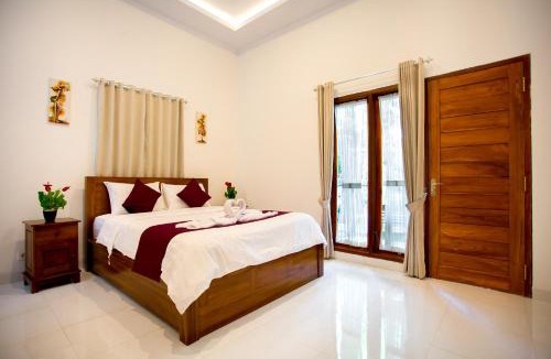Sampalan Hotel | The Puncak Santhi Inn