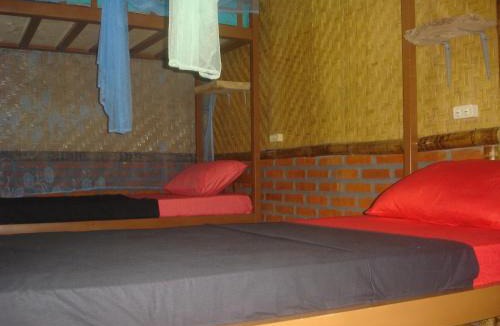 Anturan Hostel | Dormitory Sedap Malam