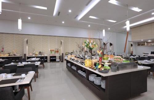 Palembang Hotel | Harper Palembang by ASTON