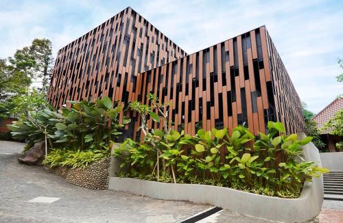 Bogor Selatan Hotel | Amanuba Hotel & Resort Rancamaya