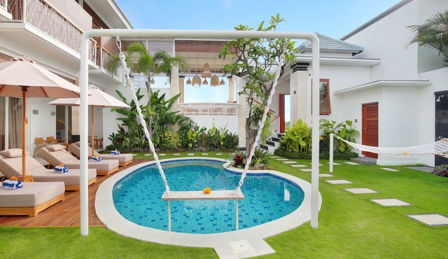 Romantic & Modern Suite Room In Canggu in Bali