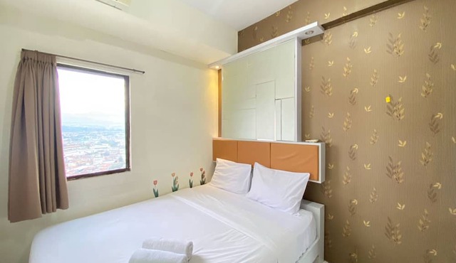 Adorable Classic 2Br Gateway Ahmad Yani Cicadas Bandung Apartment in Bandung