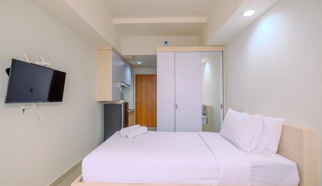 Simply Look Studio At Evenciio Margonda Apartment in Depok