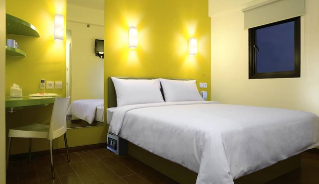 Amaris Hotel Sunset Road