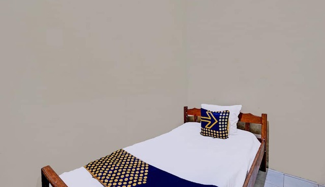 Hotel O Nurul Homestay Syariah in Gresik