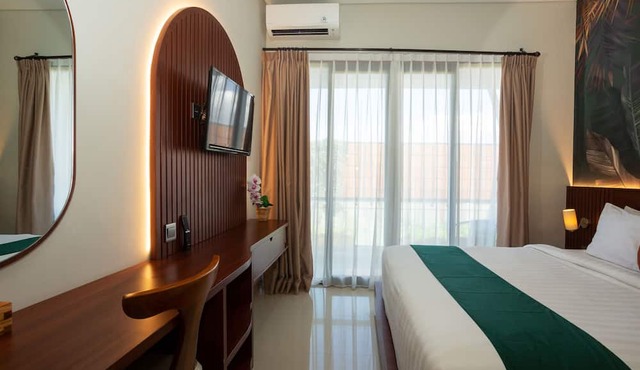 Cove Ransha Stay