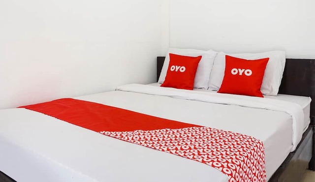 OYO Life 91544 Homestay Biru Blukid in Sidoarjo