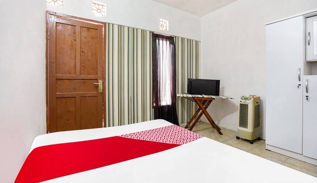 OYO 91827 Tutus Homestay Syariah in Pasuruan