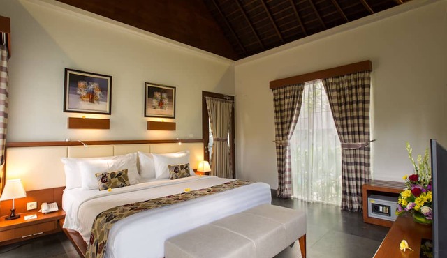 The Astari Villa & Residence