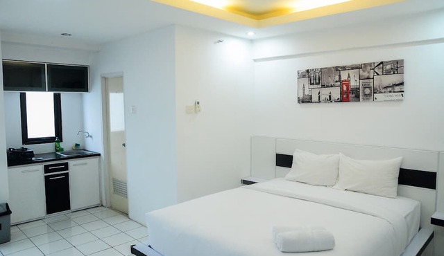 Comfort Studio Kebagusan City Apartment in Jakarta