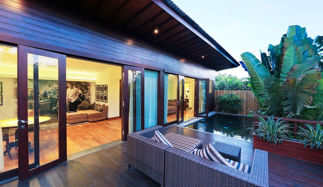 Four On Drupadi in Seminyak