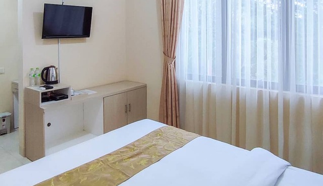 Atmosfer Guest House Sentul by Ruang Nyaman in Sentul City