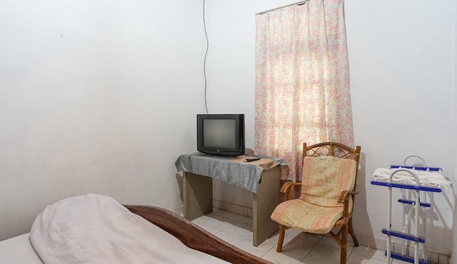 Mountain View Homestay in Tomohon