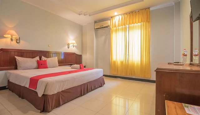 RedDoorz Syariah @ Grand Taufiq Tarakan in Tarakan