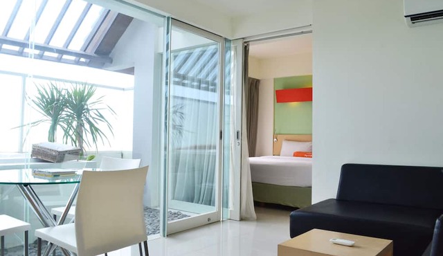 HARRIS Hotel & Residence Sunset Road Bali