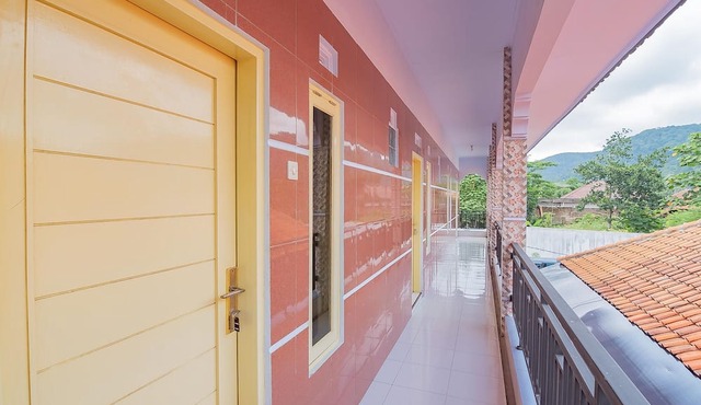 RedDoorz Syariah @ Tambak Mekar Street Subang in Jalancagak
