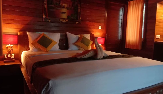 Svaha Nusa Guest House