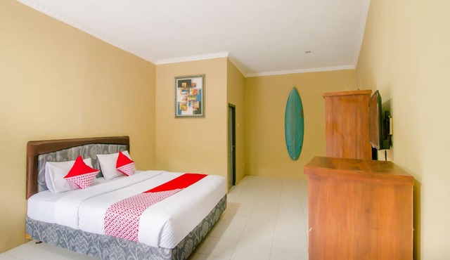 OYO 867 Bettah Coba Homestay in Cikakak