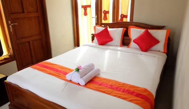 Simply Homy Guest House Unit UMY