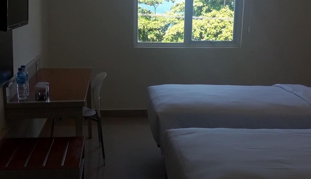 Big Fish Hotel in Manado
