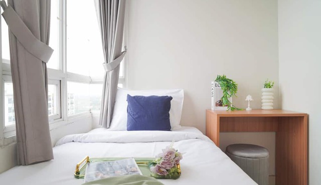 Tranquil And Comfy 2Br At Cinere Bellevue Suites Apartment in Depok