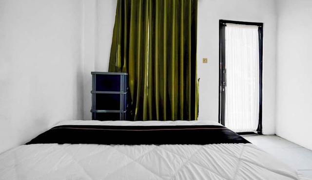Hotel O near Jatim Park 3 formerly Srikandi Residence in Batu