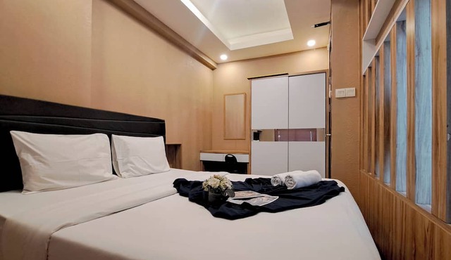 Wooden Accent 2Br At Mekarwangi Square Cibaduyut Apartment in Bandung