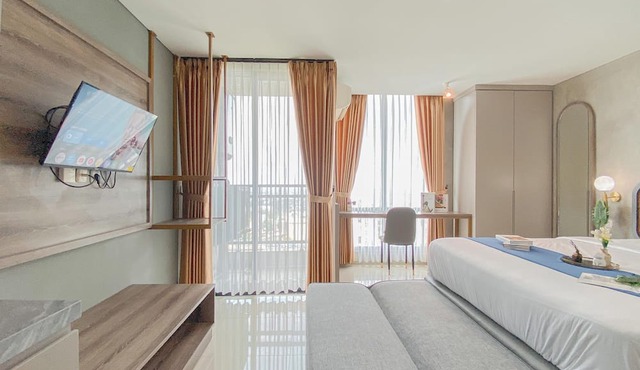 Modern Style Studio At Apartment Lrt City Bekasi in Bekasi