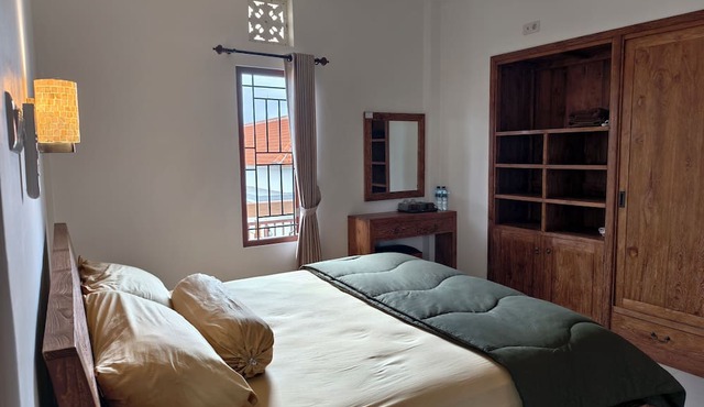 Ayuna Guest House