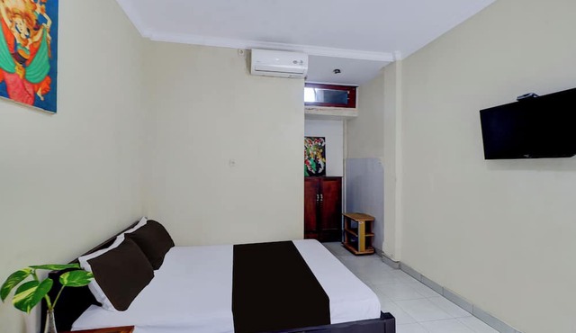 Collection O Budget Door Legian Inn @Poppies Road in Kuta