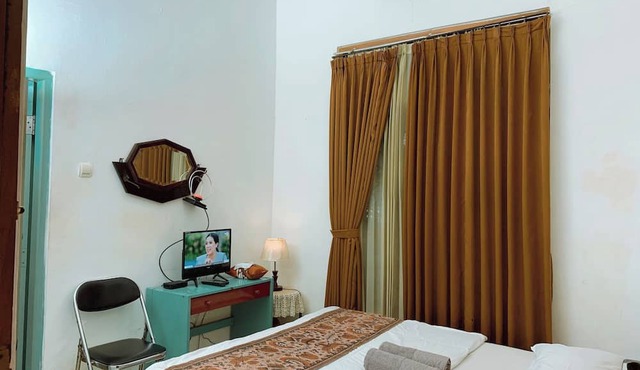 Griya Cemara Homestay in Depok