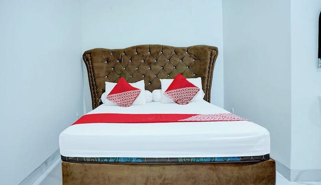 Capital O 94491 Family Homestay in West Cirebon