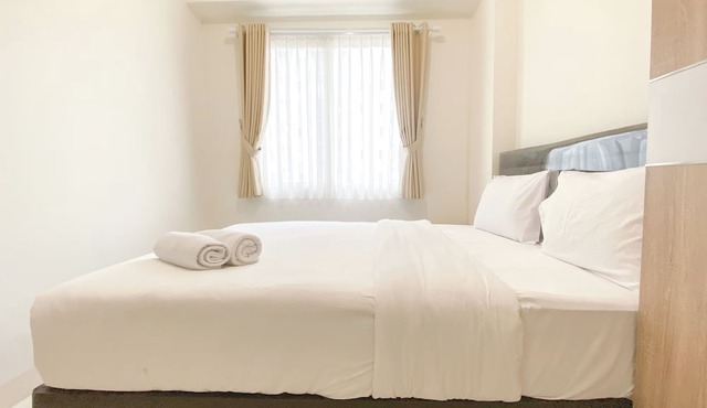 Comfortable and Nice 2BR Apartment at Podomoro Golf View in Gunung Putri