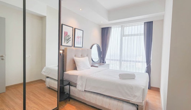 Wonderful 2BR with City View at Grand Sungkono Lagoon Apartment in Surabaya