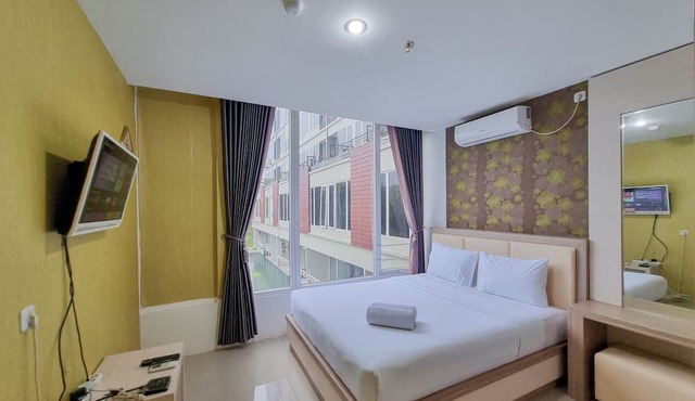 Elegant And Spacious 2Br Loft Green Park Yogyakarta Apartment in Depok