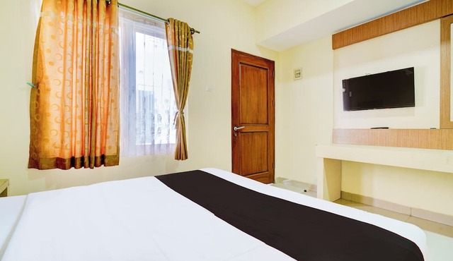Collection O Cirebon Near Grage Mall Cirebon Formerly Rumah Suka in West Cirebon