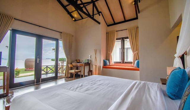 Bintan SpaVilla Beach Resort in Bintan