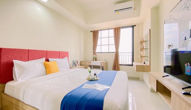 Comfy and Minimalist Studio Apartment at Evenciio Margonda in Depok