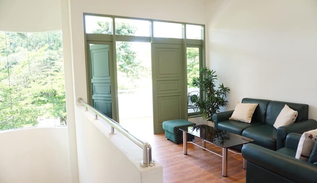 Riverdale Villa in Parongpong