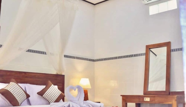 Belvilla Serene Picturesque Near Monkey ForestNearPura Tirta Tawar in Mambal